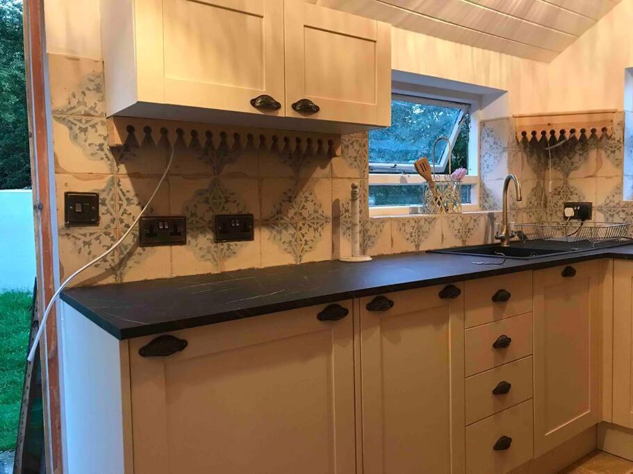 Priory Meadow Cottage Long Bennington 外观 照片