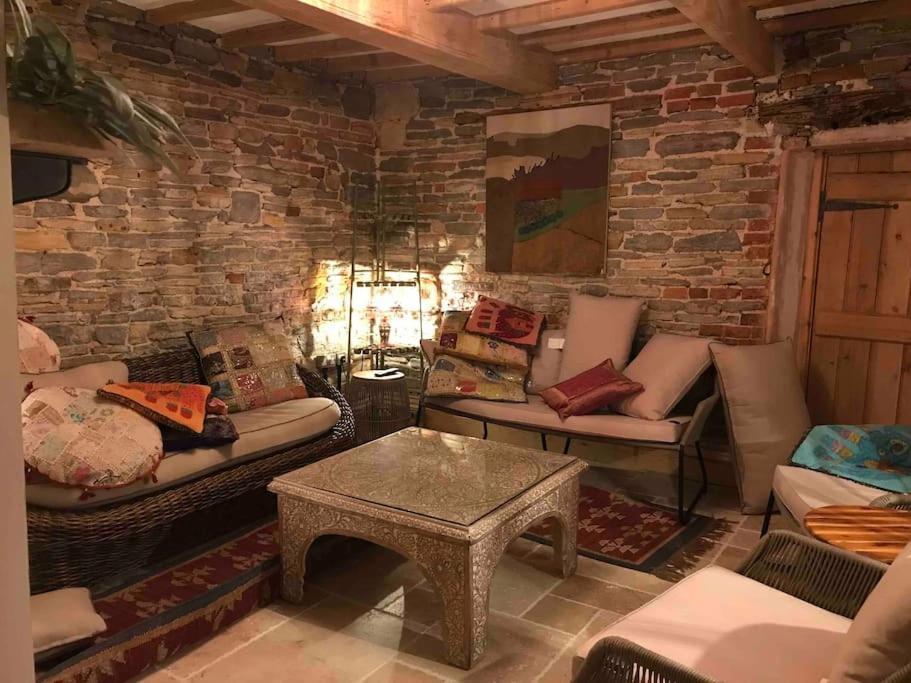 Priory Meadow Cottage Long Bennington 外观 照片